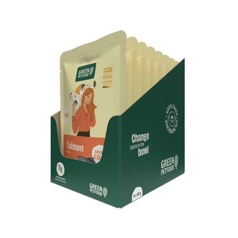 Green Petfood Cat Pate with Salmon
